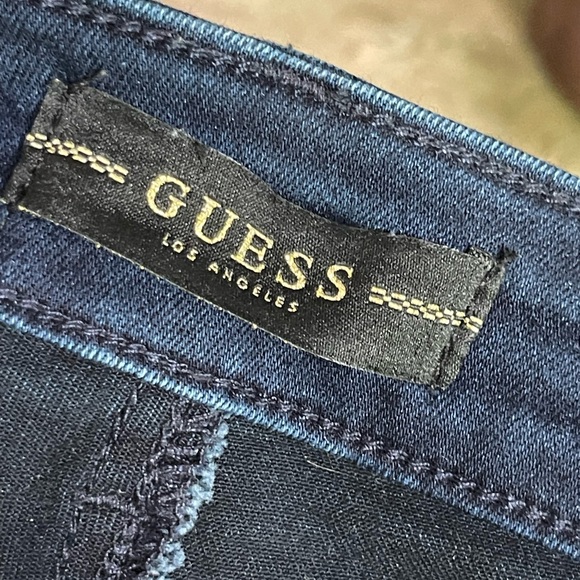 Guess 1981 Skinny Women’s Jeans size 30 - Picture 2 of 5